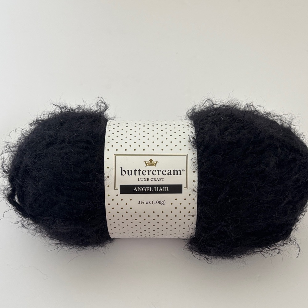 Buttercream Luxe Craft Angel Hair Wool Yarn Turkey 120 yards /‎ 100 grams Black
